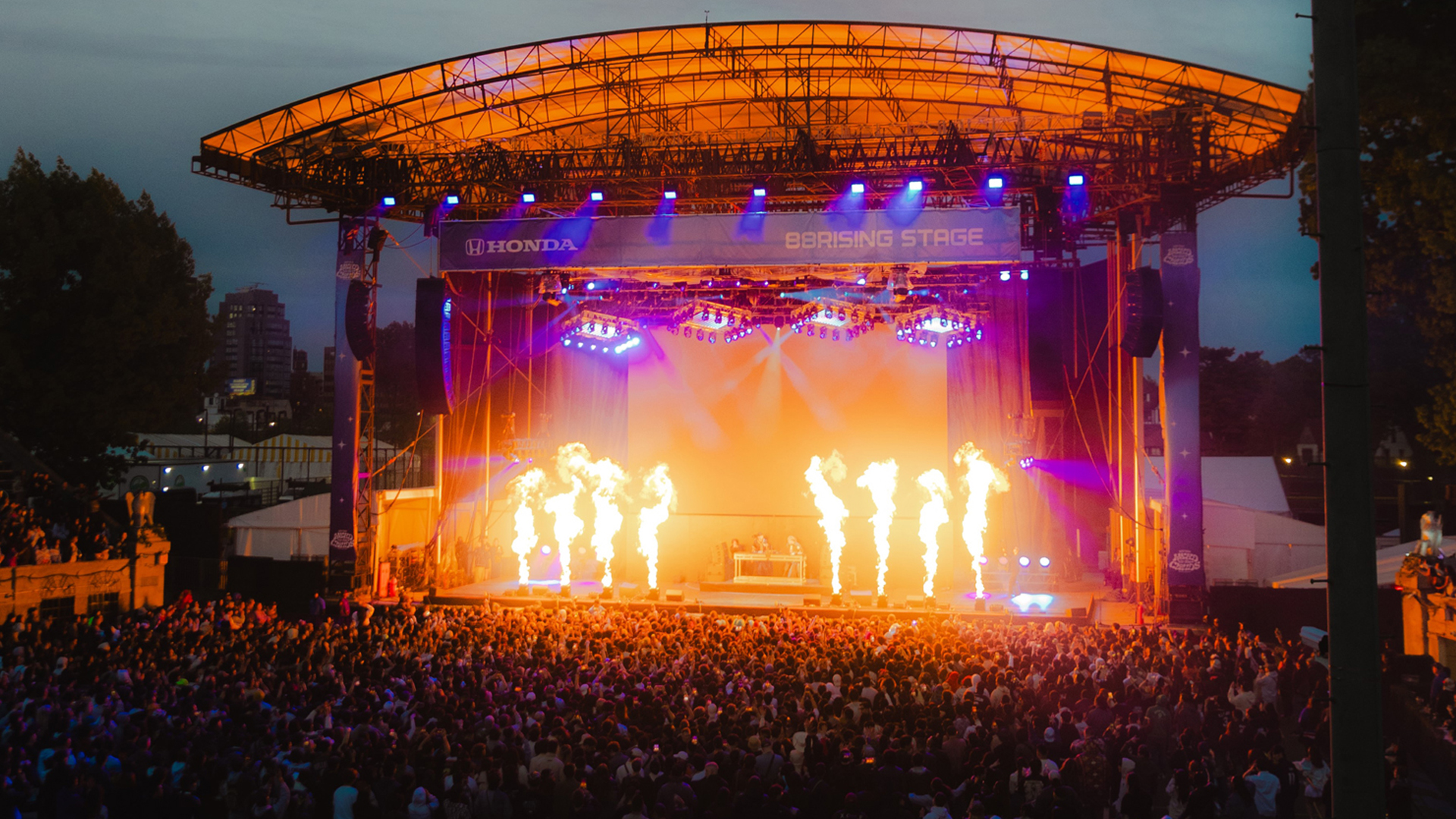 Highlt Studios designed the Head In The Clouds 2-Day festival to the historic Forest Hills Stadium in Queens, New York 